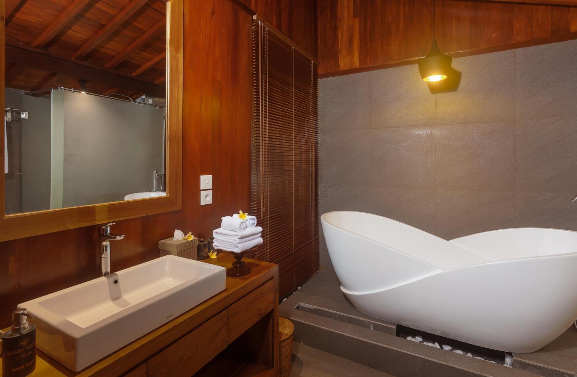 Manah Shanti Suites By Pramana Villas أوبود المظهر الخارجي الصورة